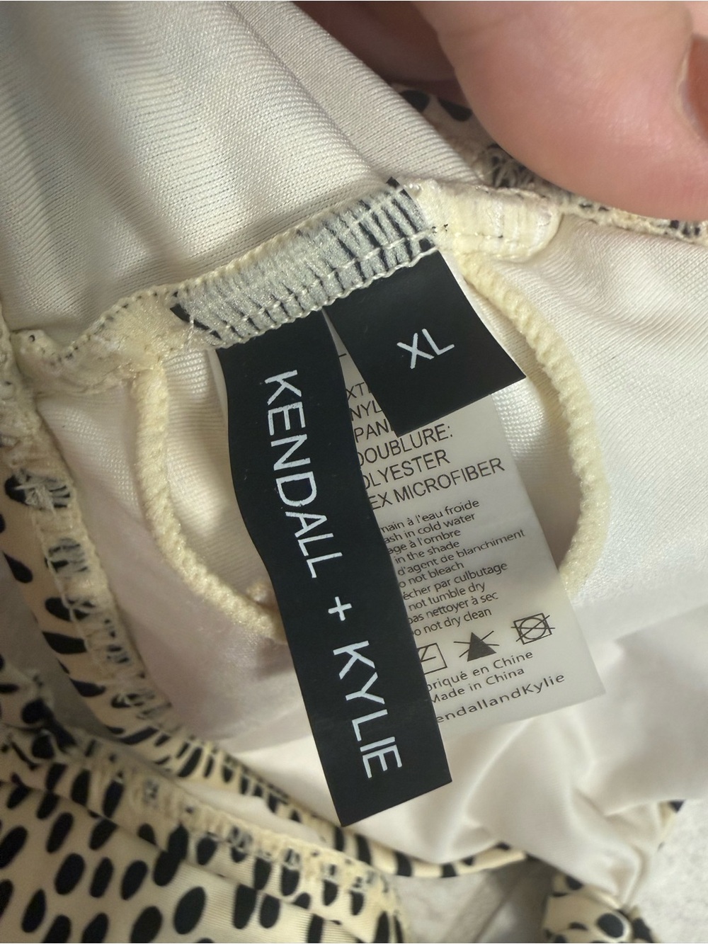 Kendall & Kylie Women’s Polka Dot / Spotted Bandeau Bikini Top - Picture 3 of 4